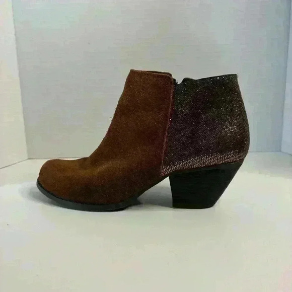 BC Footwear Women's Eager Beaver Bootie Brown Metallic Back Size 7 - Picture 10 of 10